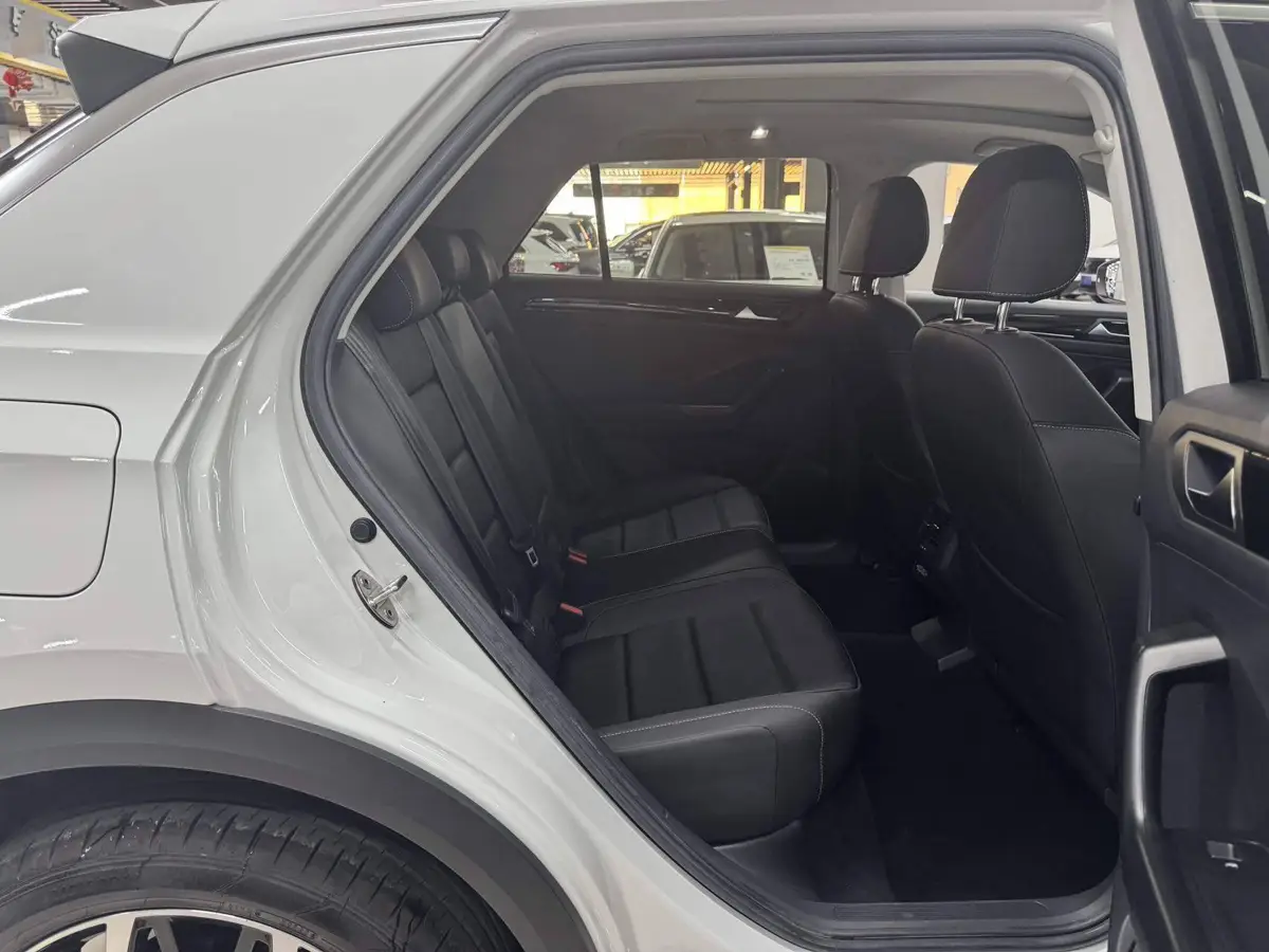 T-ROC 2022 280TSI DSG 2WD Comfort PLUS — 11