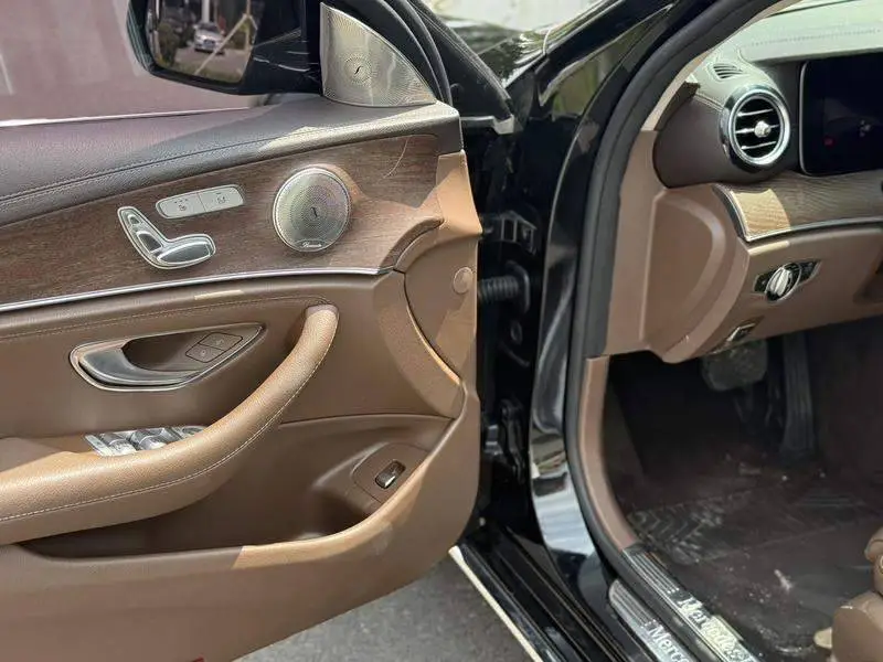 Mercedes-Benz E-Class 2019 E 260 L 4MATIC — 10