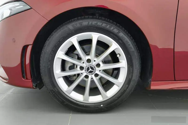 Mercedes-Benz A-Class 2020 A 200 L Sports Sedan Fashion Edition — 9