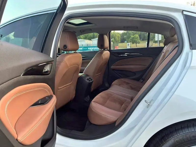 Regal 2019 20T Elite National VI — 14