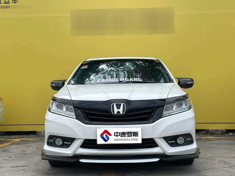 Lingpai 2013 1.8L Automatic Luxury Edition — 2