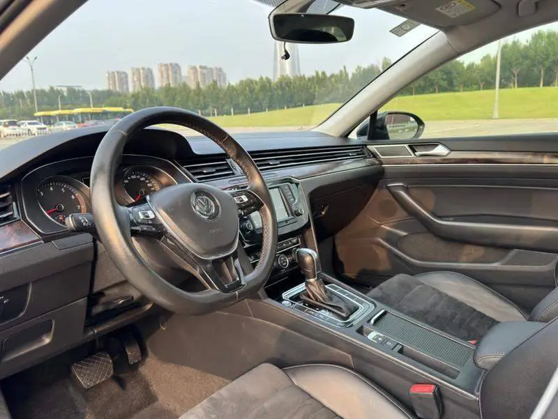 Magotan 2017 330TSI DSG Luxury — 8