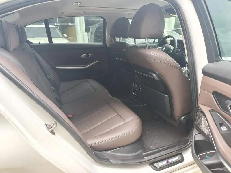 BMW 3 Series 2021 325Li M Sport Package — 12