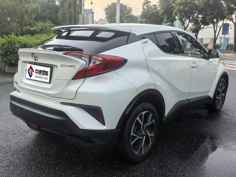 Toyota C-HR 2018 2.0L Leading Edition National VI — 6