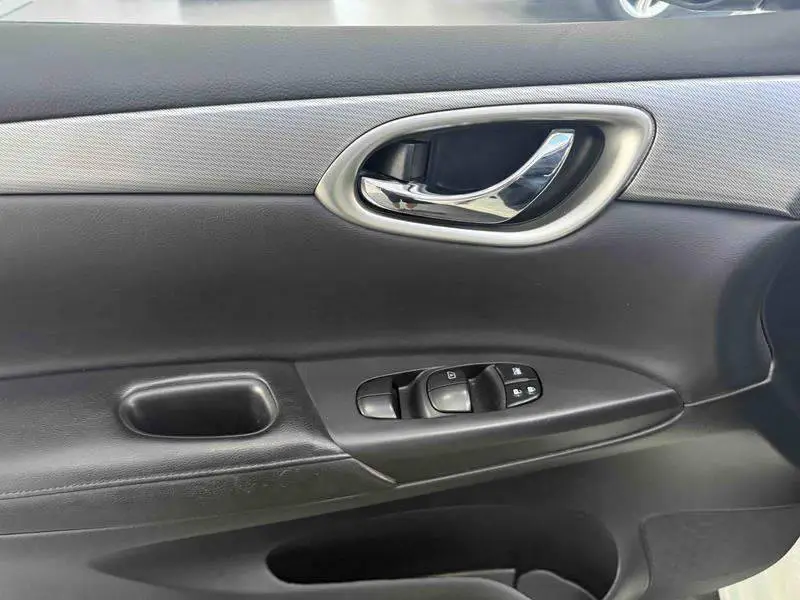 Sylphy 2014 1.6XV CVT Premium Edition — 18