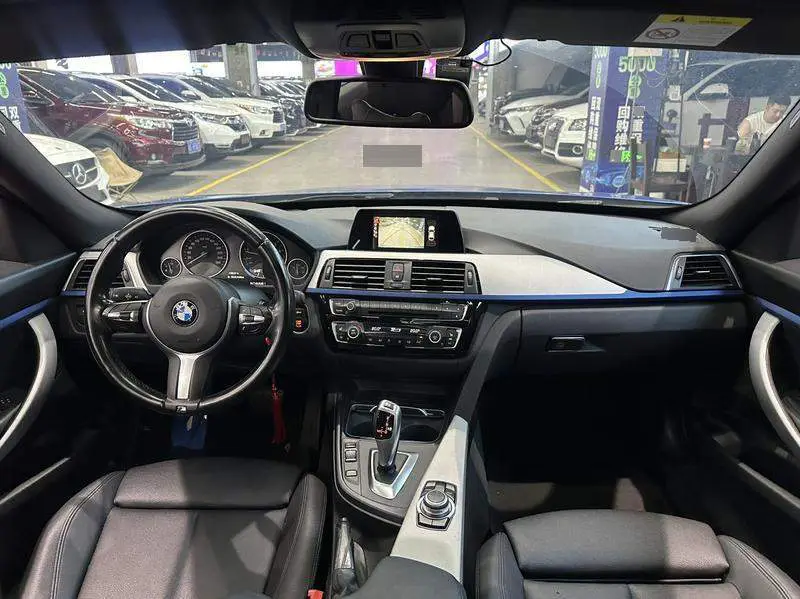 BMW 3 Series GT 2017 320i M Sport — 12