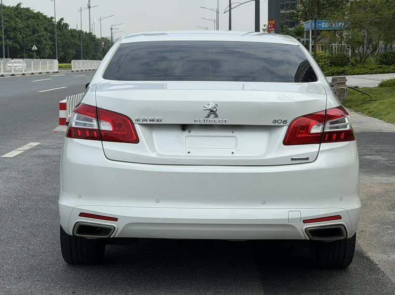 Peugeot 408 2018 facelift 350THP automatic luxury version — 6