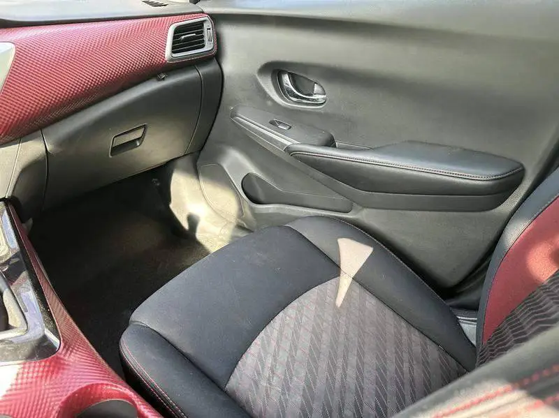 Bluebird 2016 1.6L Manual Fashion Edition — 7