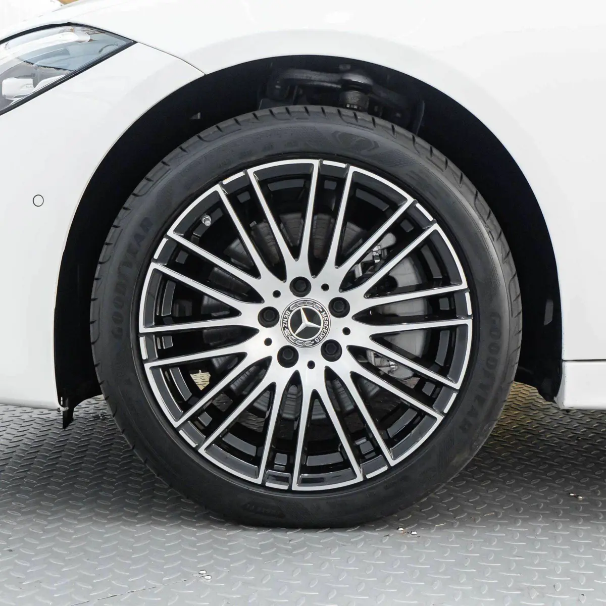 Mercedes-Benz C-Class 2024 C 260 L Sport — 7