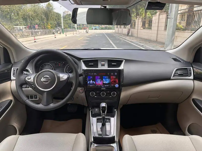 Sylphy 2018 1.6XV CVT Premium Edition — 7