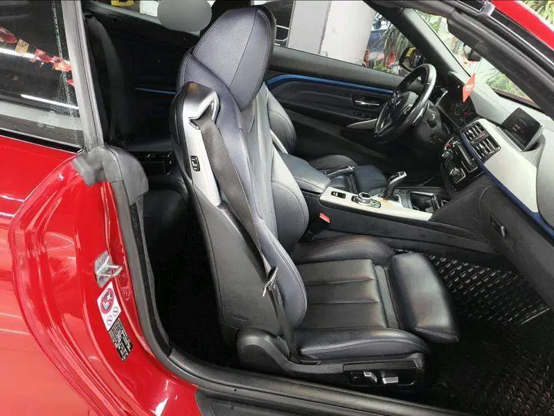 BMW 4 Series 2017 425i Convertible M Sport Package — 11