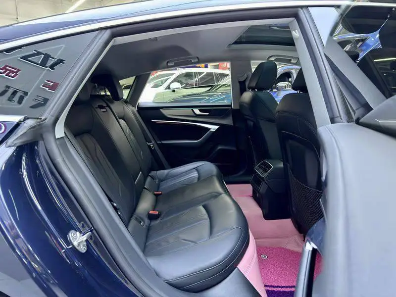 Audi A7 2021 45 TFSI Premium Edition — 15