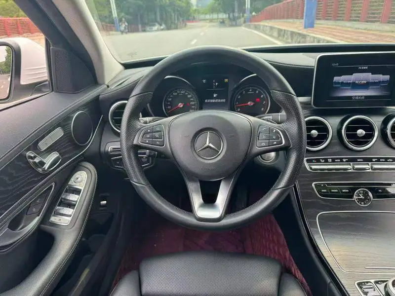 Mercedes-Benz C-Class 2018 C 200 L Sports Edition — 7