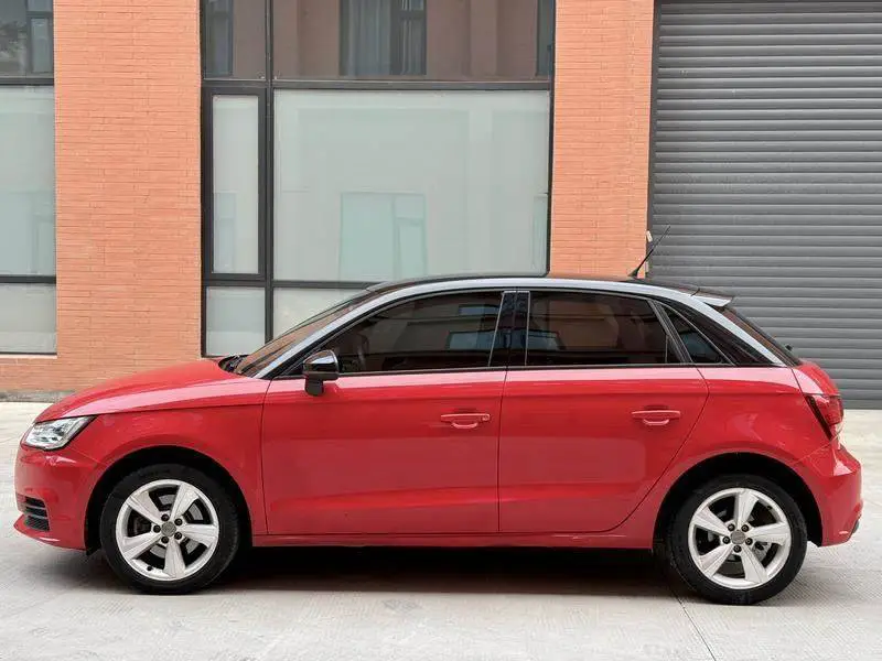 Audi A1 2016 30 TFSI Sportback Design — 4