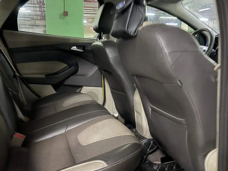 Fox 2012 Sedan 1.6L Automatic Comfort — 13