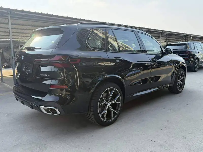 BMW X5 2026 xDrive 40Li M Sport Night Package — 6