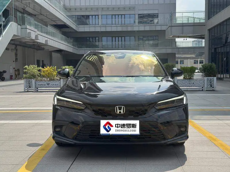 Civic 2023 HATCHBACK 240TURBO CVT Extreme Edition — 2
