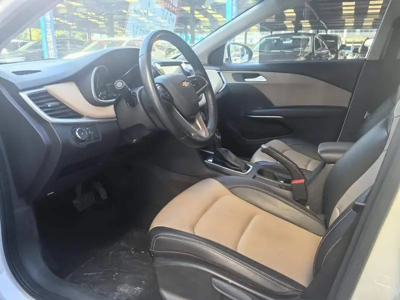 Cruze 2021 320 Automatic Enjoy Sunroof Edition — 8