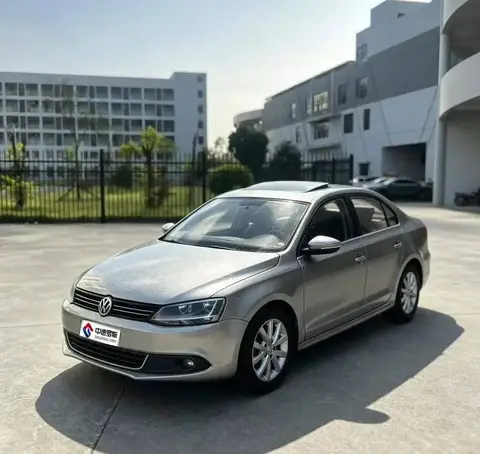 Sagitar 2012 1.6L Manual Comfort