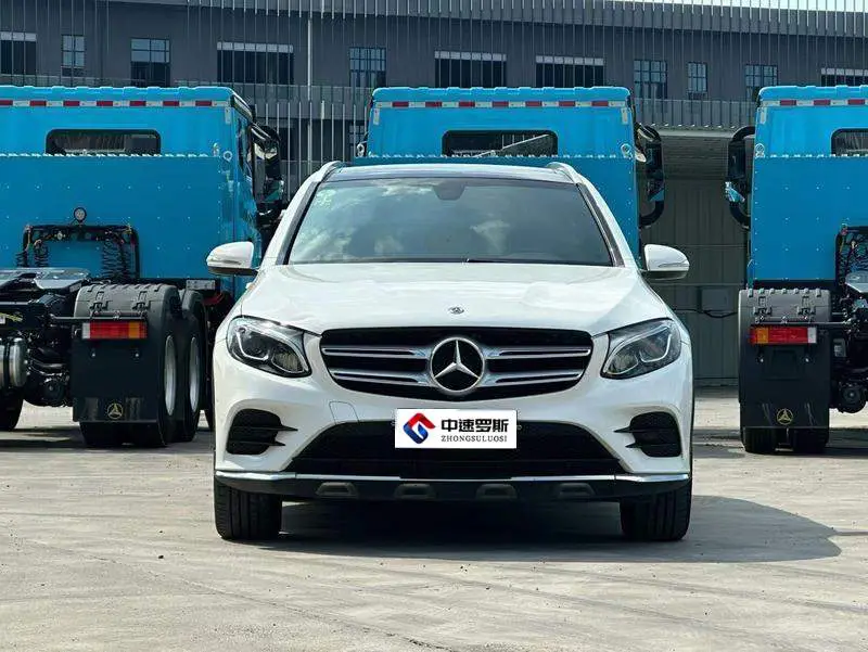 Mercedes-Benz GLC 2018 GLC 260 4MATIC Dynamic — 2