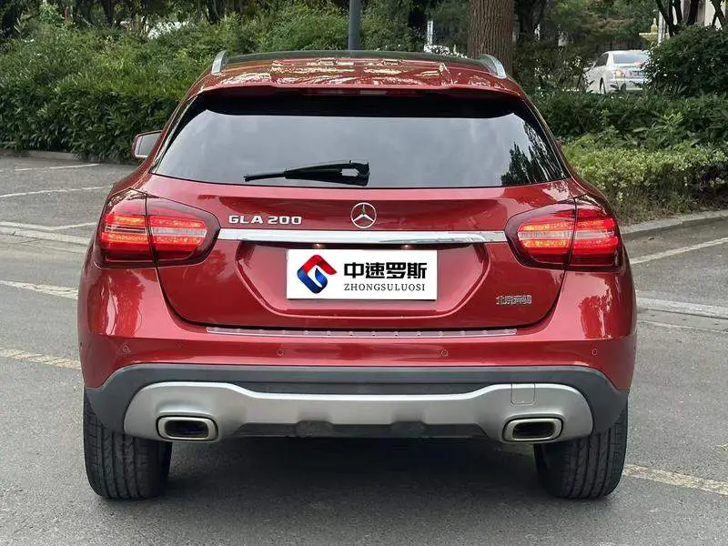 Mercedes-Benz GLA 2018 GLA 200 Dynamic — 4