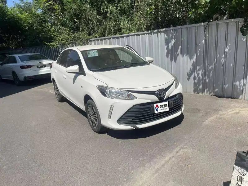 Vios 2017 1.5L CVT Creative Edition — 3