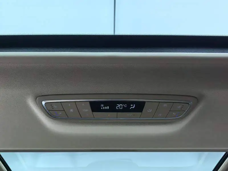 Buick GL8 2017 ES 28T Luxury National V — 7