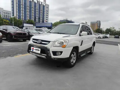 Lion 2011 2.0L Automatic 2WD GL