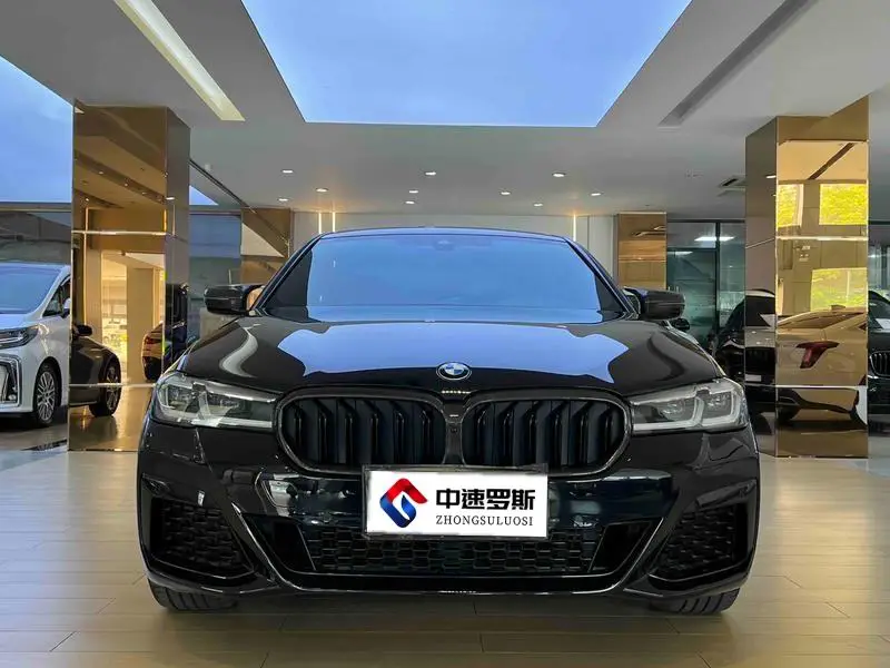 BMW 5 Series 2021 530Li Leading M Sport Package — 2