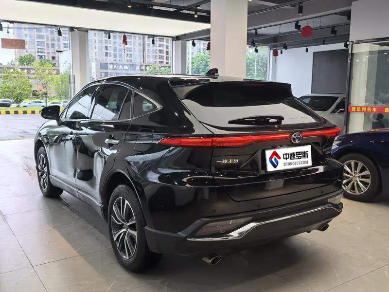 Ling Fang HARRIER 2022 Hybrid 2.5L CVT 2WD Luxury Edition — 4