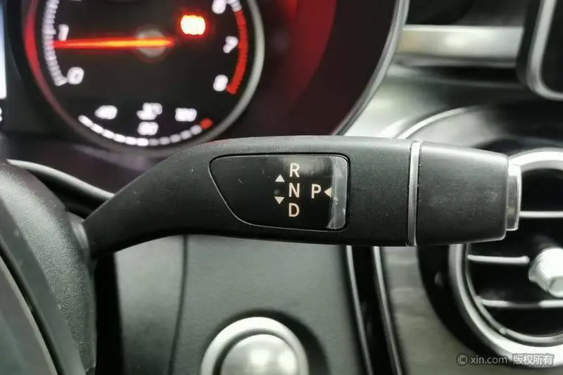 Mercedes-Benz C-Class 2015 C 200 L 4MATIC Sport Edition — 16
