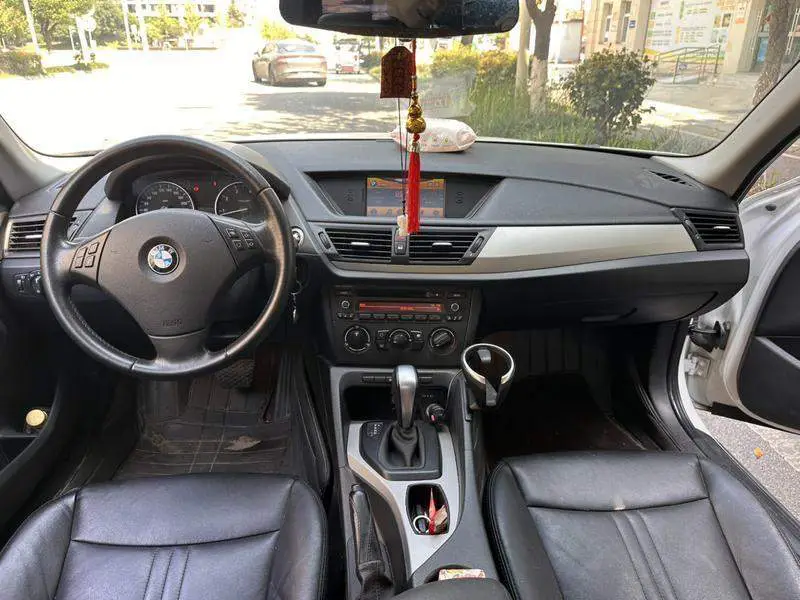 BMW X1 2012 sDrive18i Fashion — 7