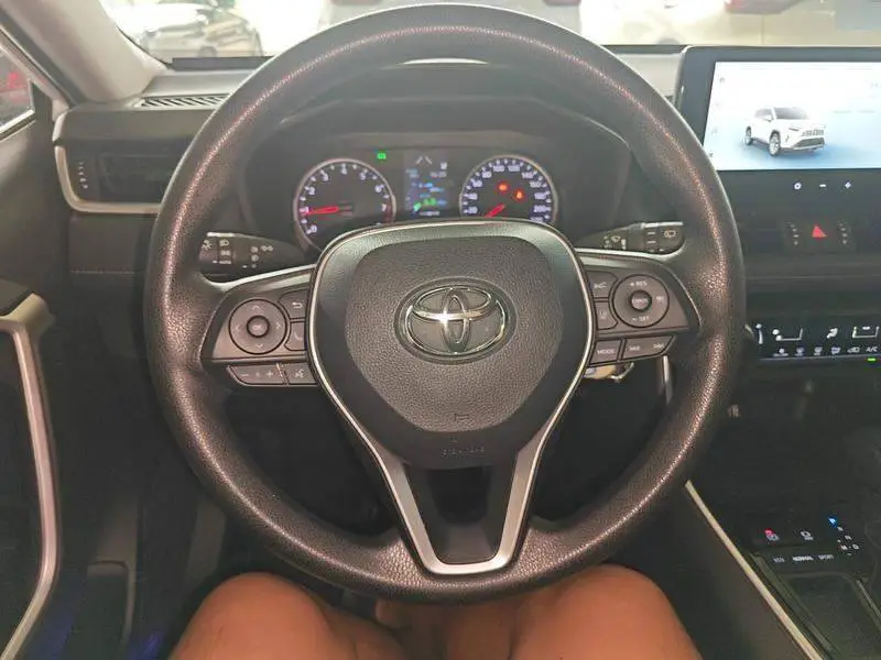 RAV4 Rongfang 2024 2.0L CVT 2WD Urban Edition — 8