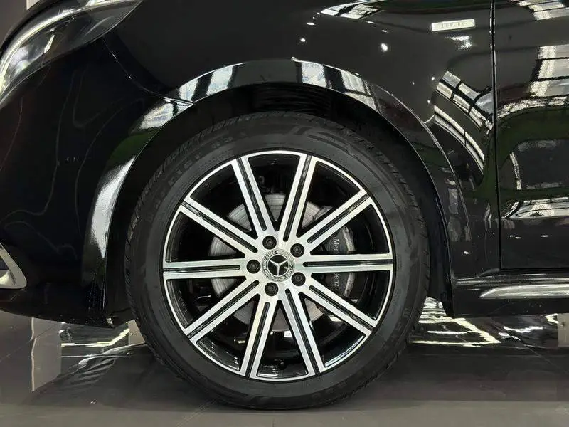Mercedes-Benz V-Class 2022 V 260 L Long Wheelbase Luxury Edition — 10
