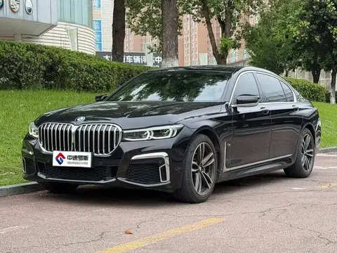 BMW 7 Series 2021 730Li M Sport Package