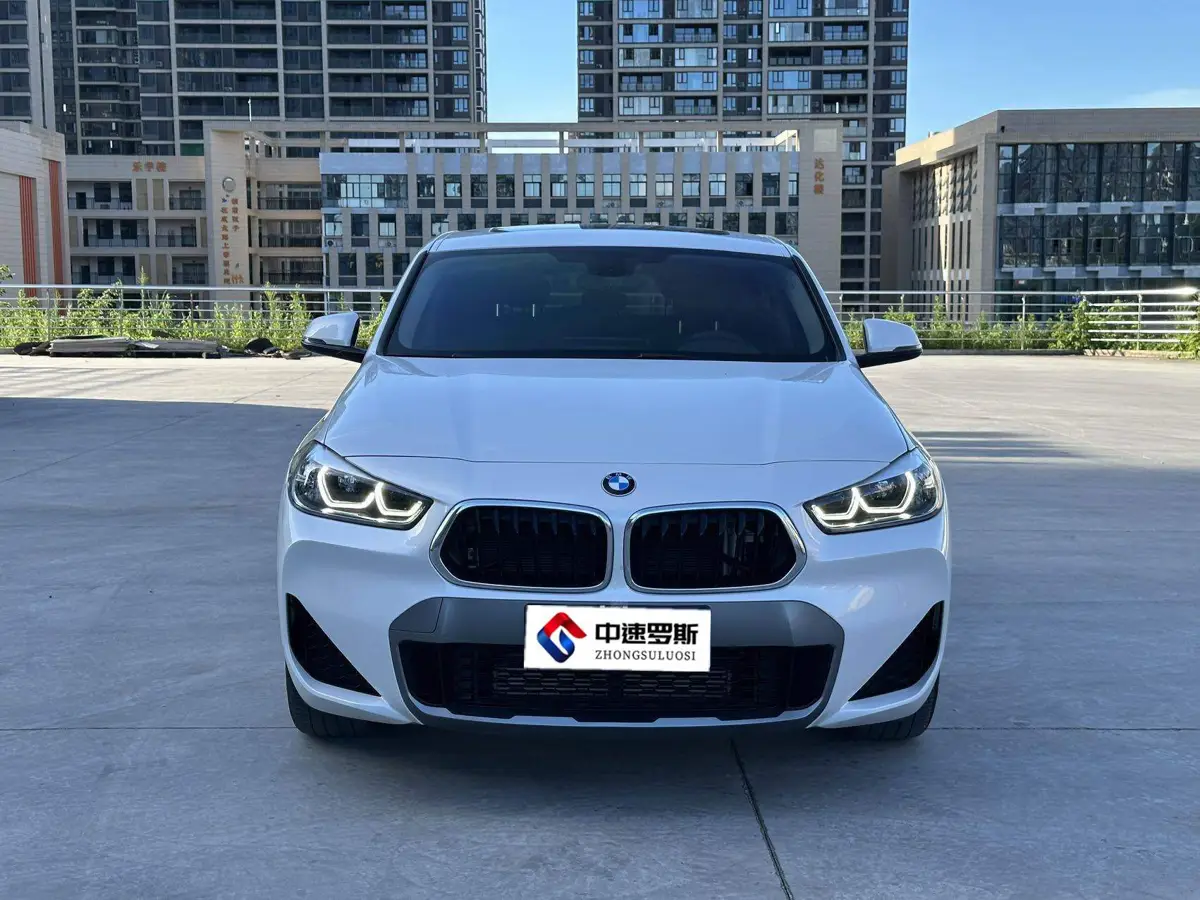 BMW X2 2021 sDrive20i M Off-Road Package — 2