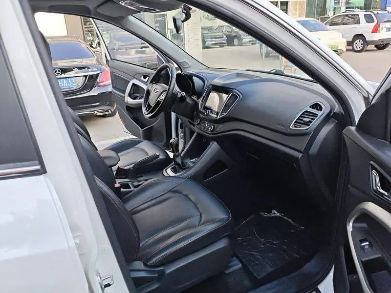 Kaiyi X5 2017 1.5T Manual Premium — 6
