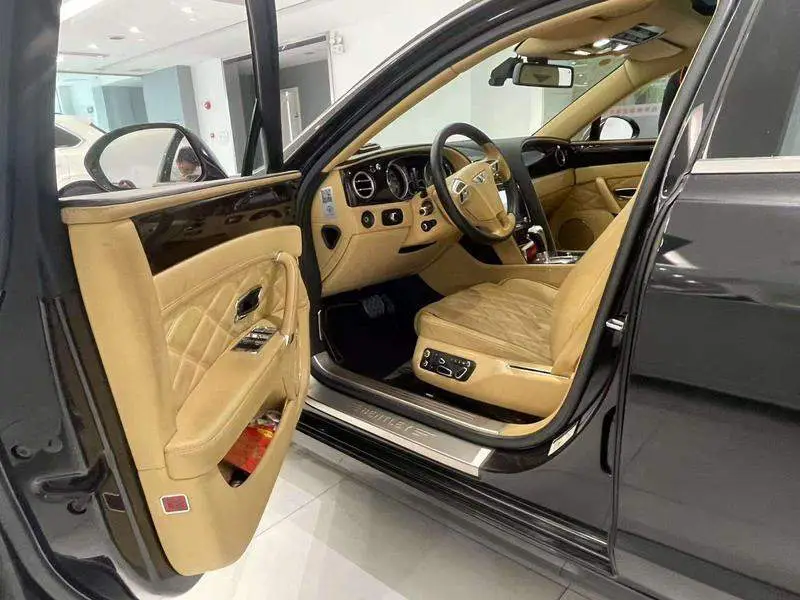 Flying 2016 4.0T V8 Standard Edition — 9