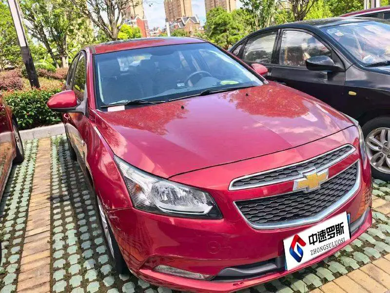Cruze 2016 1.5L Automatic Fashion Sunroof Edition — 3
