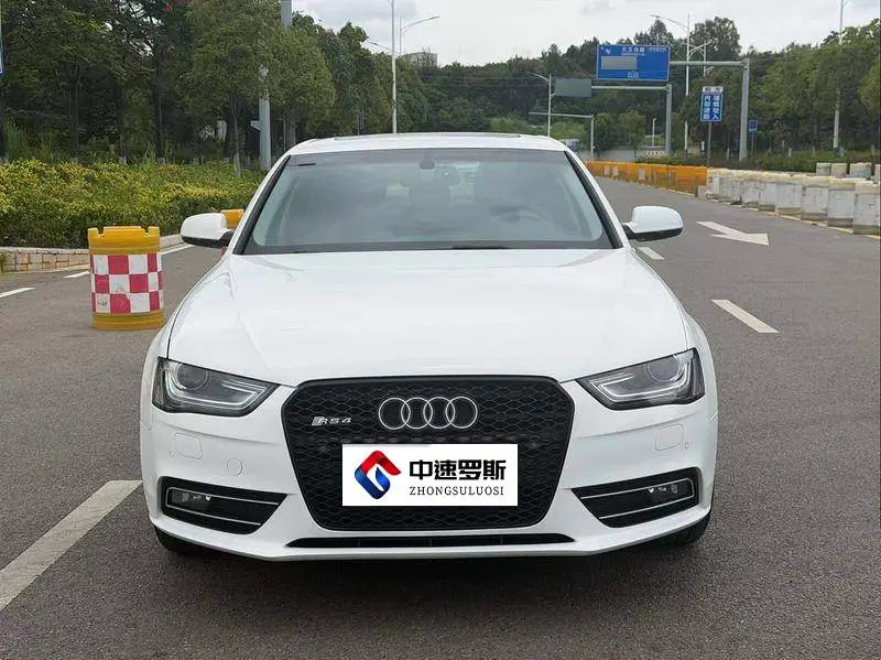 Audi A4L 2015 45 TFSI quattro personalized sports model — 2