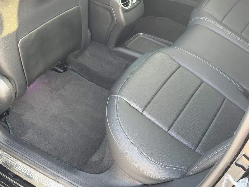 Mercedes-Benz E-Class 2020 E 300 L Fashion Edition — 17