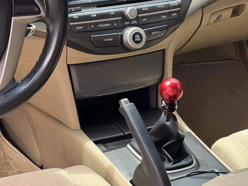 Accord 2010 2.0L MT — 10