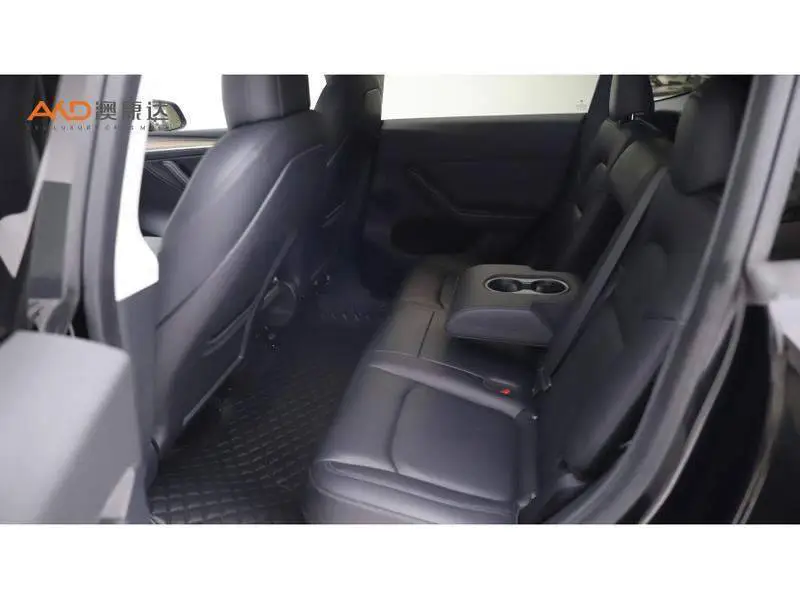 Model Y 2022 rear-wheel drive version — 8