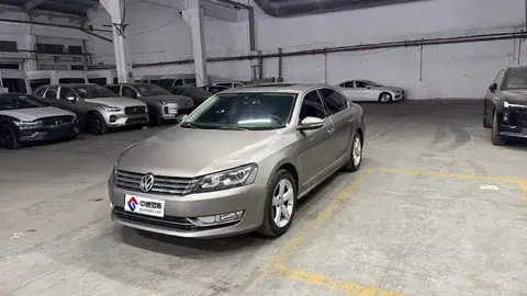 Passat 2015 1.8TSI DSG Royal Edition