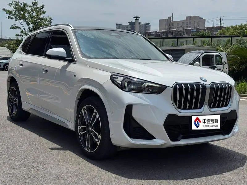BMW X1 2023 sDrive25Li X Design Package — 3