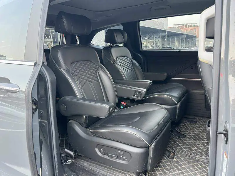 Kustu 2021 380TGDi LUX Premium — 20