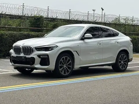 BMW X6 2021 xDrive30i M Sport Package