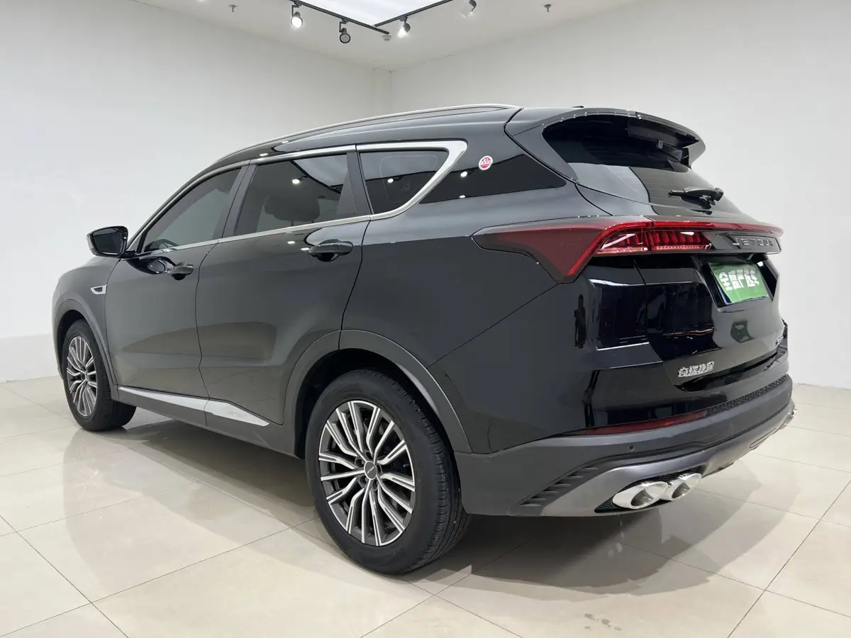 JETOUR X70 PLUS 2023 1.5T DCT Brave PLUS 5-seater — 6