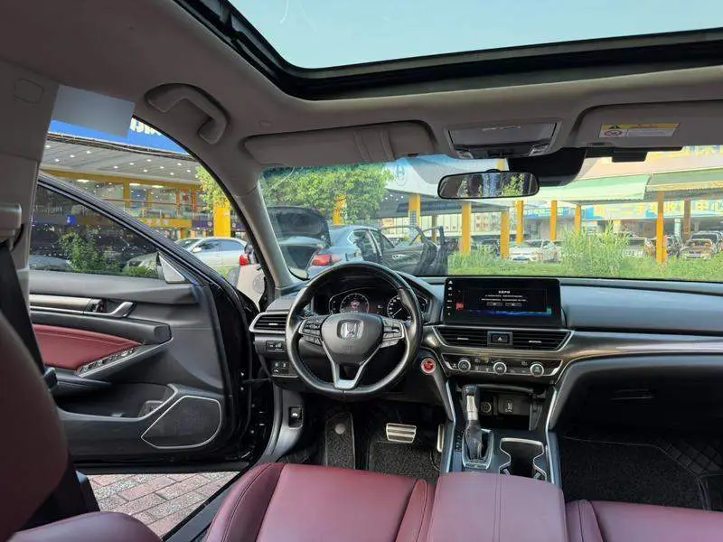 Accord 2022 260TURBO Fantasy Night Premium Edition — 17