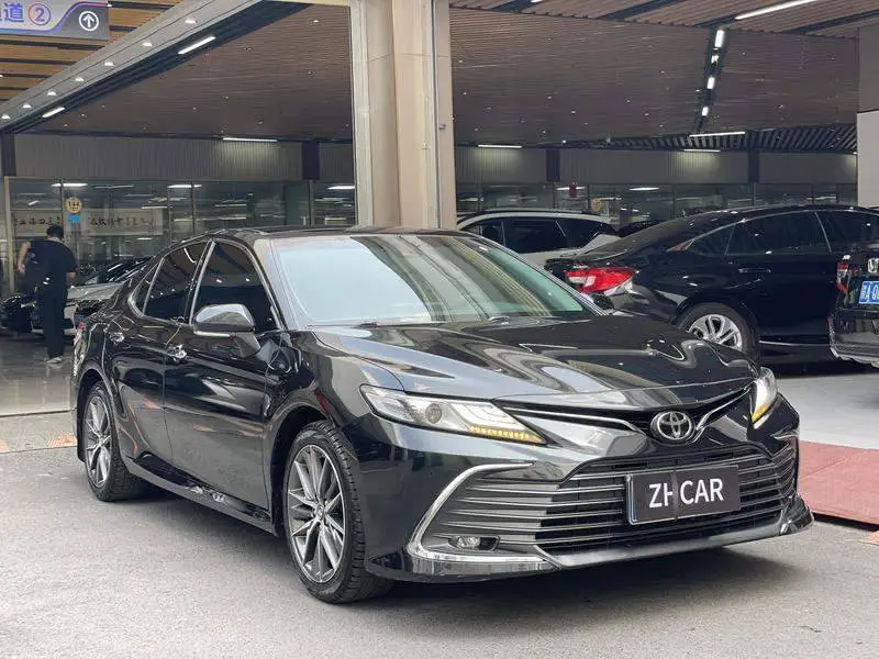 Camry 2021 2.5G Deluxe Edition — 3